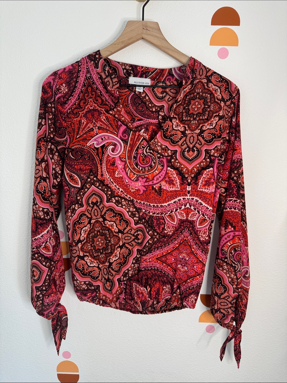 Allison Joy Red & Pink Paisley Tie-Sleeve Blouse N0294